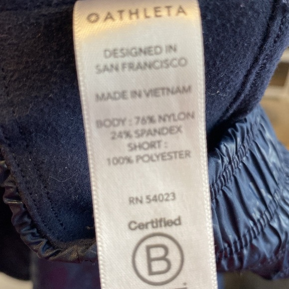 Athleta Rainier 2 in 1 Tights - Picture 9 of 9